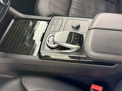 Used 2019 Mercedes-Benz GLS 450 4MATIC image 22