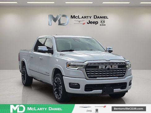 Used 2025 RAM 1500 Limited AWD/4WD image 1