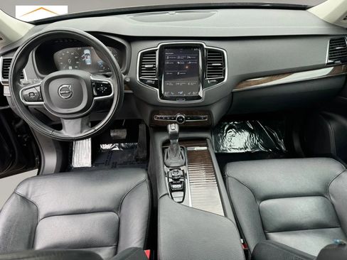 Used 2016 Volvo XC90 T5 Momentum AWD/4WD image 24