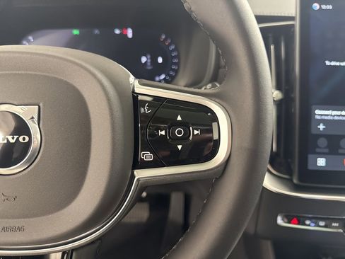 New 2026 Volvo XC90 B6 Plus w/ Protection Package Premier image 10