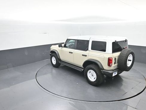 New 2026 Ford Bronco Heritage Edition AWD/4WD image 30