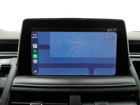 Used 2021 Chevrolet Suburban LS RWD image 10