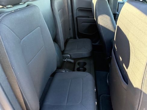 Used 2019 GMC Canyon SLE w/ Elevation Edition image 13