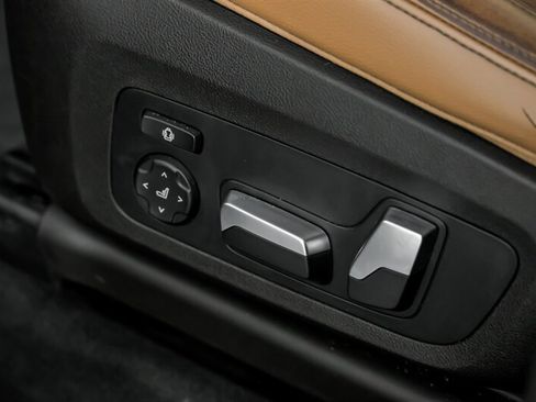 Used 2019 BMW X3 xDrive30i w/ Premium Package image 23