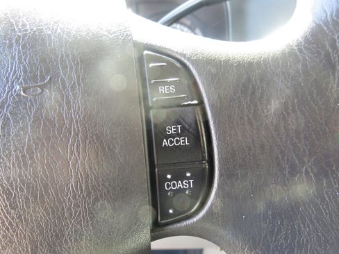 Used 2014 Ford E-150 and Econoline 150 w/ Power Group RWD image 13