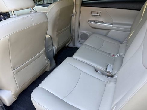 Used 2012 Toyota Prius V Five FWD image 20