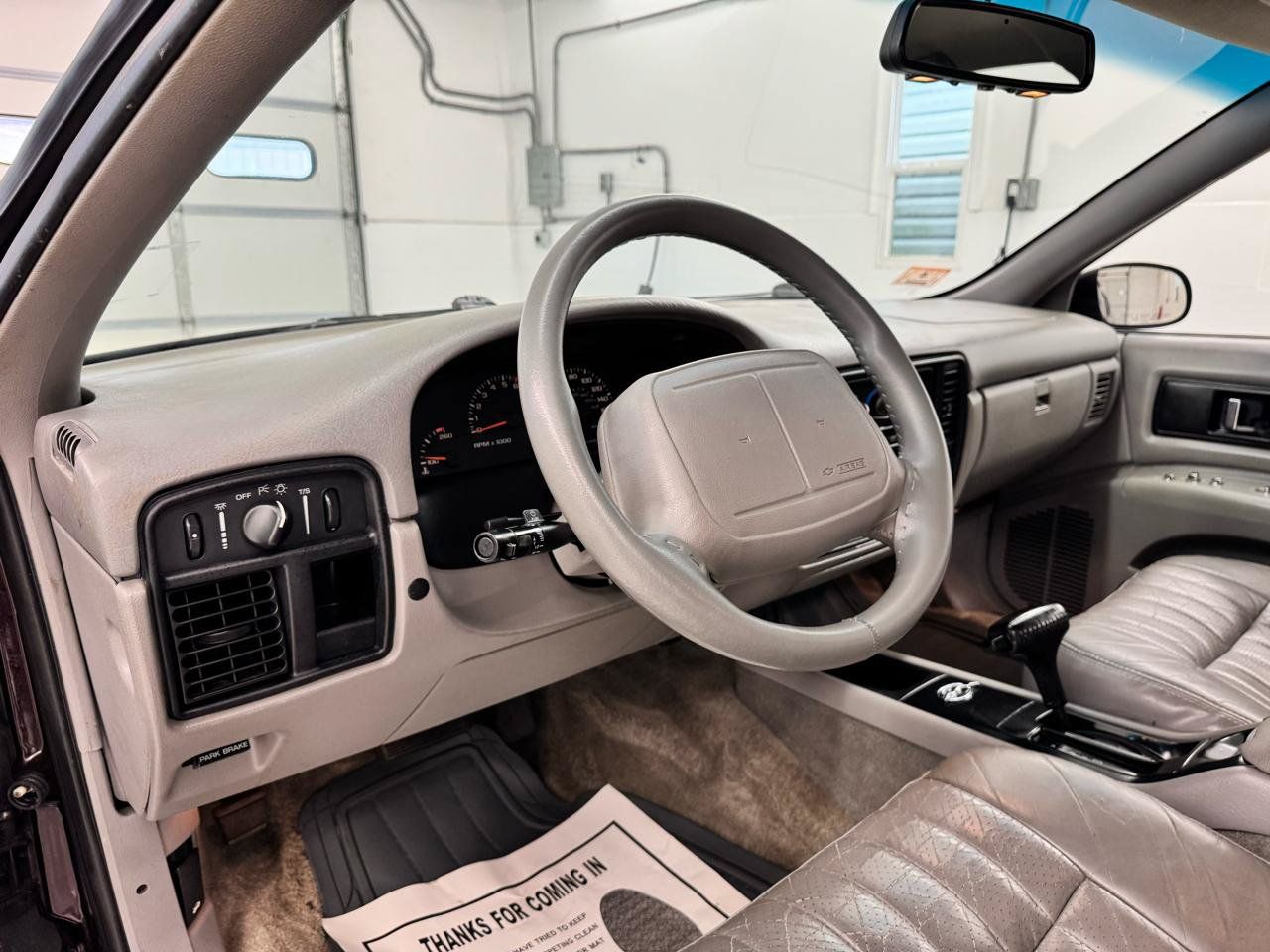 Used 1996 Chevrolet Impala SS RWD image 15
