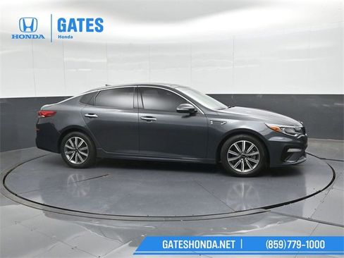 Used 2020 Kia Optima Premium image 4