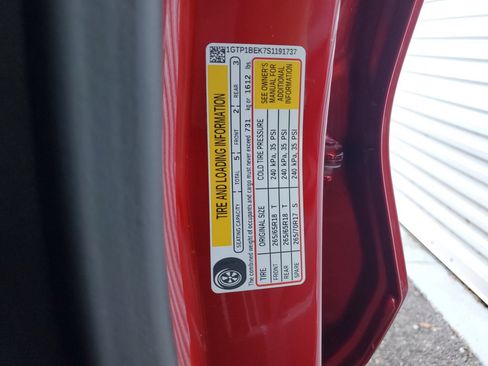 Used 2025 GMC Canyon Elevation w/ Convenience Package RWD image 31