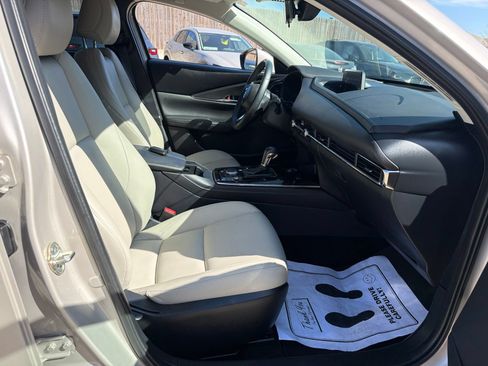 Used 2024 MAZDA CX-30 AWD 2.5 S w/ Preferred Package image 17