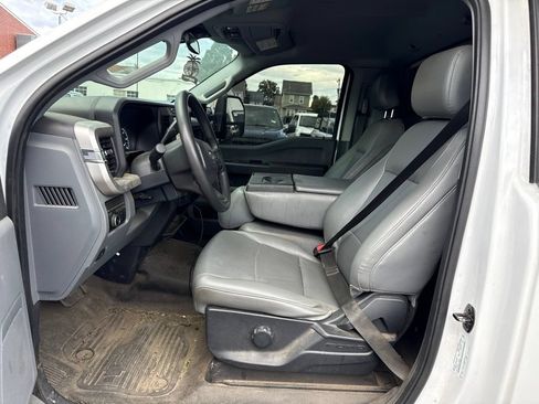 Used 2023 Ford F450 XL w/ Snow Plow Prep Package AWD/4WD image 6