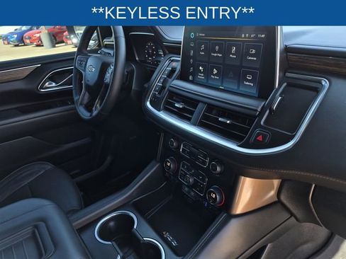 Used 2023 Chevrolet Tahoe High Country image 13