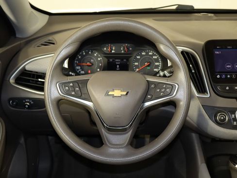 Used 2020 Chevrolet Malibu LS FWD image 7