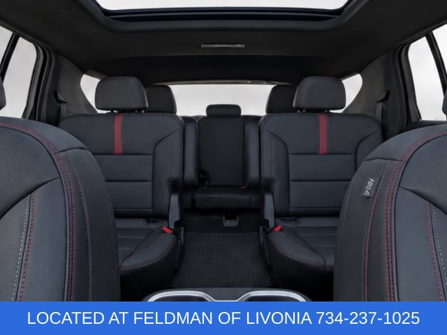 Certified 2026 Chevrolet Traverse RS w/ LPO, Floor Liner Package AWD/4WD image 24