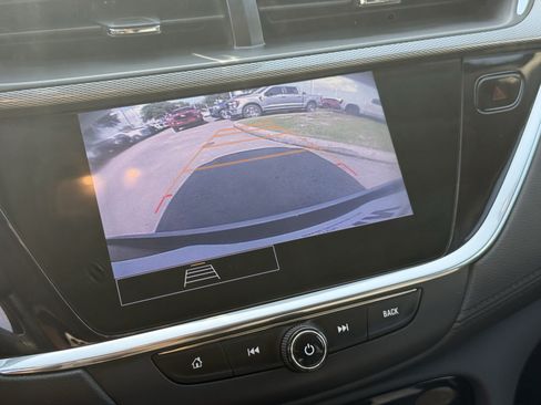 Used 2023 Buick Encore GX Preferred FWD image 21