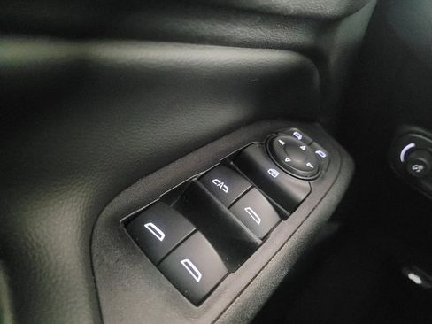 Used 2018 Chevrolet Equinox Premier AWD/4WD image 27