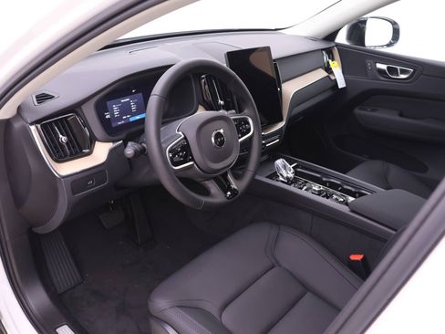 New 2026 Volvo XC60 B5 Core w/ Climate Package AWD/4WD image 6