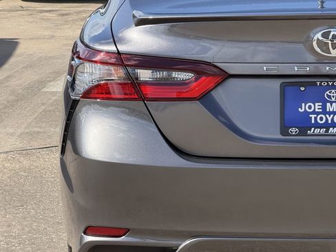 Used 2024 Toyota Camry SE FWD image 10