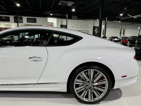 Used 2022 Bentley Continental GT Speed image 42