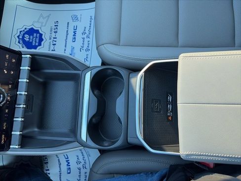 New 2026 GMC Terrain Elevation w/ Elevation Premium Package image 24