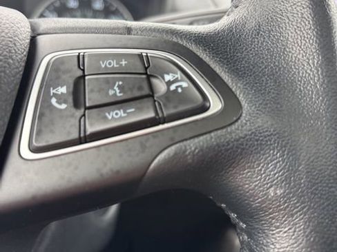 Used 2020 Ford EcoSport SE image 12