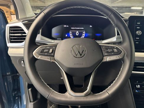 New 2026 Volkswagen Taos SE AWD/4WD image 22