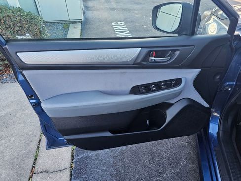 Used 2019 Subaru Legacy 2.5i Premium image 12