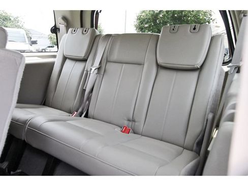 Used 2014 Ford Expedition Limited w/ Equipment Group 301A RWD image 12
