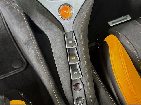 New 2026 McLaren 750S Spider RWD image 14