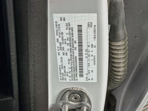 Used 2025 Ford Escape ST-Line FWD image 12