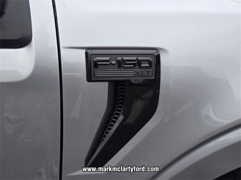 New 2025 Ford F150 XLT w/ Equipment Group 301A Standard image 16