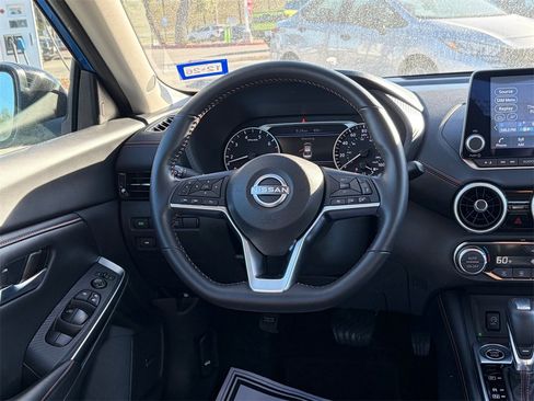 Certified 2024 Nissan Sentra SR w/ SR Premium Package image 21