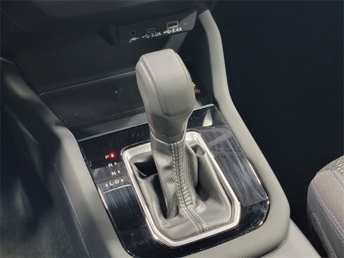 Used 2025 Subaru Forester Premium w/ Convenience Package #1 image 23