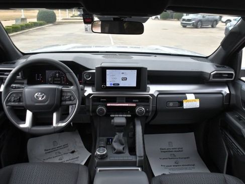 New 2025 Toyota 4Runner SR5 image 10