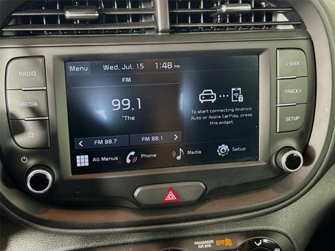 Certified 2025 Kia Soul LX w/ LX Technology Package FWD image 14