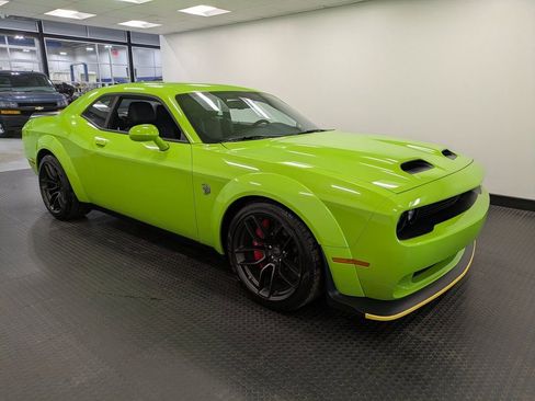 Used 2023 Dodge Challenger SRT Hellcat image 3