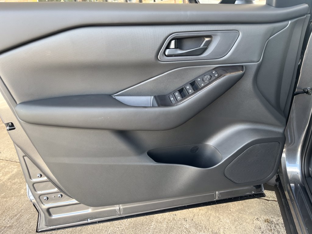 New 2026 Nissan Rogue S FWD image 10