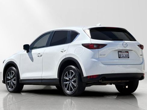 Used 2018 MAZDA CX-5 Touring w/ Preferred Equipment Package FWD image 5