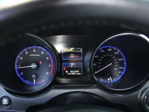 Used 2018 Subaru Outback 2.5i Limited AWD/4WD image 25