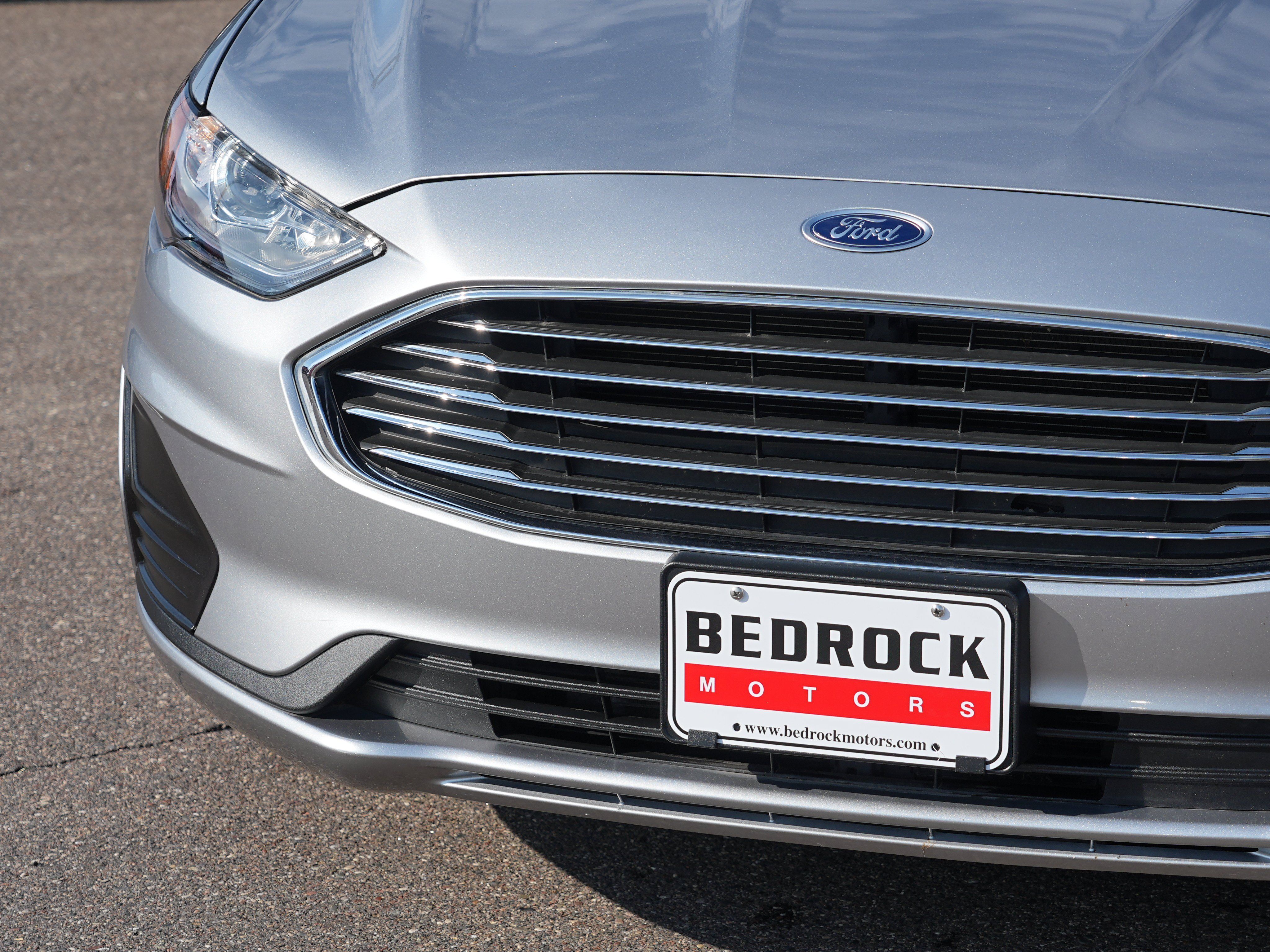 Used 2020 Ford Fusion SE FWD image 9
