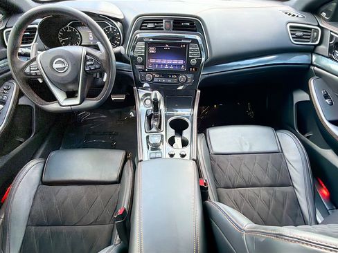 Used 2023 Nissan Maxima SR w/ Sport Mat Group image 15