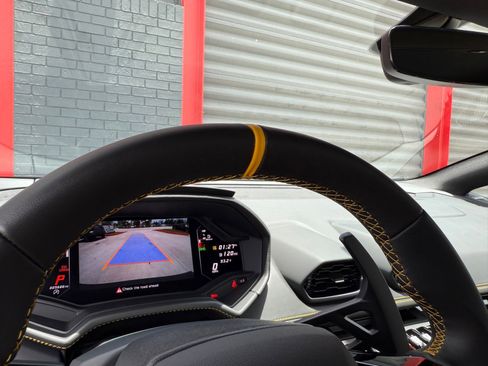 Used 2023 Lamborghini Huracan Tecnica RWD image 46