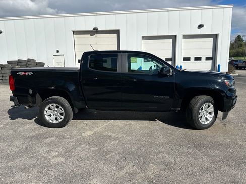 Used 2022 Chevrolet Colorado LT w/ Safety Package AWD/4WD image 6