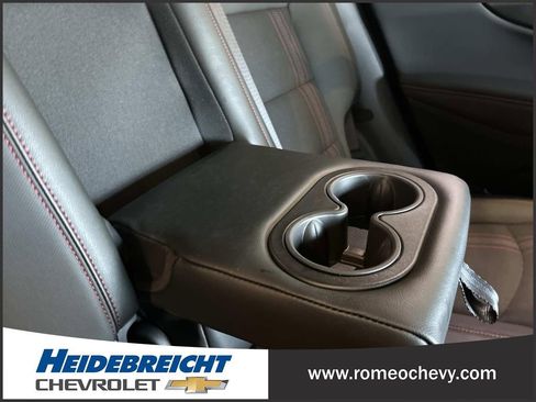 Certified 2022 Chevrolet Equinox RS w/ LPO, Floor Liner Package image 37