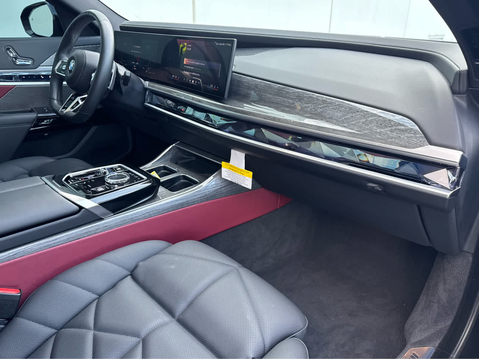 Used 2024 BMW 740i xDrive w/ M Sport Professional Package AWD/4WD image 12
