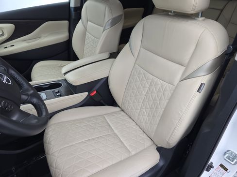 Certified 2023 Nissan Murano Platinum w/ Cargo Package FWD image 15