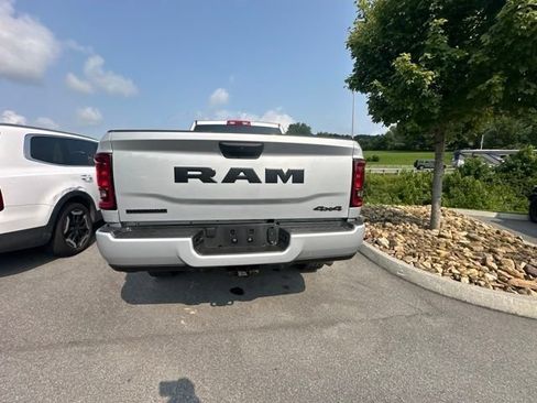 Used 2026 RAM 2500 Big Horn AWD/4WD image 29