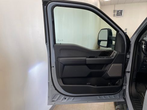 New 2025 Ford F350 Lariat w/ Lariat Ultimate Package image 14