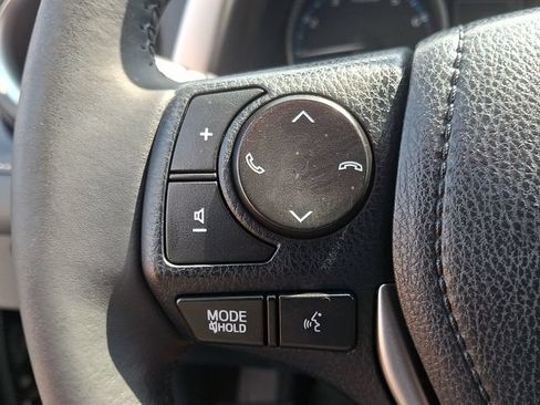 Used 2018 Toyota RAV4 XLE w/ Plus Extra Value Package AWD/4WD image 21