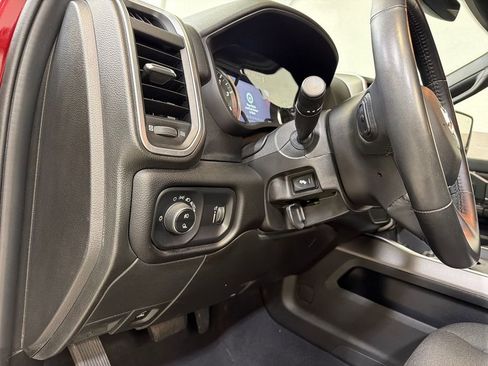 Used 2024 RAM 2500 Big Horn w/ Level 2 Equipment Group AWD/4WD image 15